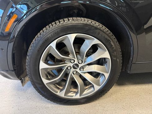 Used 2023 Lincoln Aviator Grand Touring w/ Equipment Group 301A AWD/4WD image 3