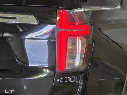 Used 2023 Chevrolet Tahoe LT image 13