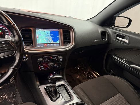 Used 2021 Dodge Charger R/T w/ Blacktop Package image 25