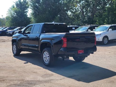Used 2024 Toyota Tacoma SR5 AWD/4WD image 3