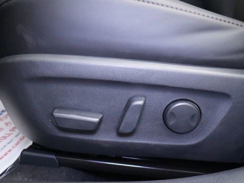 New 2026 MAZDA MAZDA3 2.5 S Hatchback w/ Premium Pkg FWD image 15