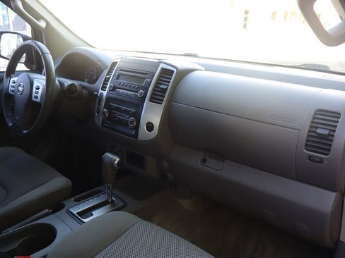 Used 2016 Nissan Frontier S AWD/4WD image 17