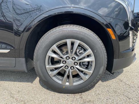 Certified 2023 Cadillac XT5 Premium Luxury FWD image 35