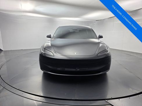 Used 2024 Tesla Model 3 Standard Range RWD image 2
