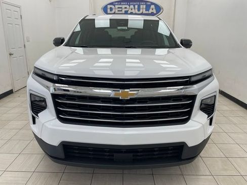 New 2026 Chevrolet Traverse LT w/ Driver Confidence Package AWD/4WD image 17