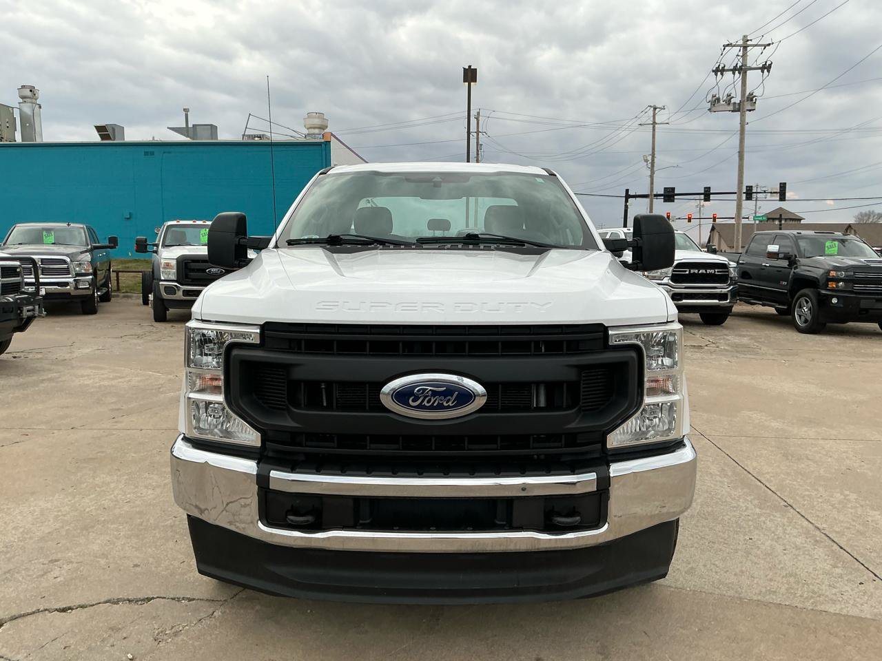 Used 2021 Ford F250 XL w/ Power Equipment Group AWD/4WD image 7