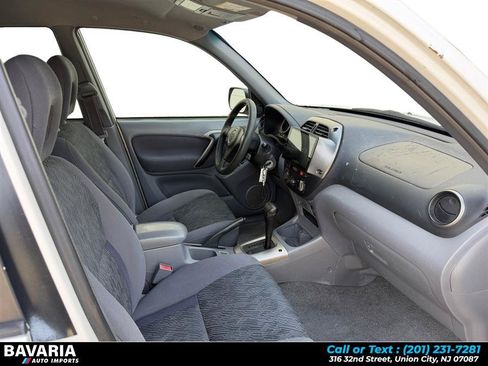 Used 2002 Toyota RAV4 4WD image 17