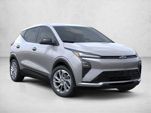 New 2027 Chevrolet Bolt LT FWD image 7