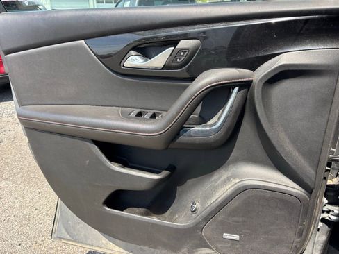 Used 2023 Chevrolet Blazer RS w/ Driver Confidence II Package image 9