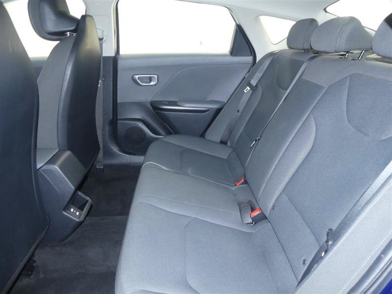 Used 2025 Kia K4 FWD image 23