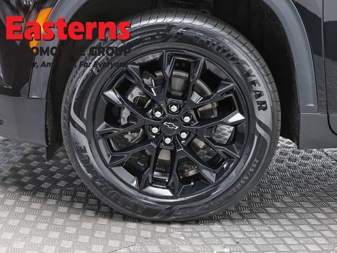 Used 2024 Chevrolet Traverse LS w/ Midnight/Sport Edition FWD image 32
