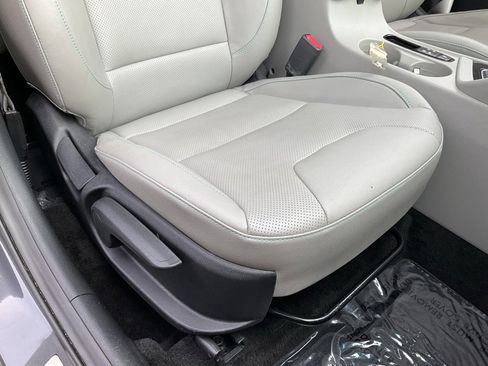 Used 2019 Kia Niro EX Premium w/ Sunroof Package image 57