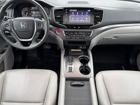 Used 2023 Honda Ridgeline RTL-E image 13