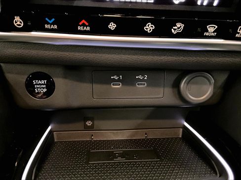 New 2025 Nissan Rogue Platinum w/ Tech Package AWD/4WD image 62