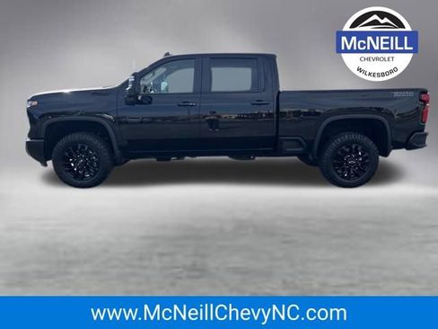 New 2026 Chevrolet Silverado 2500 LT w/ Trail Boss Package AWD/4WD image 4