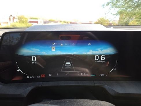 Used 2024 Kia Telluride SX Prestige w/ Towing Package AWD/4WD image 8
