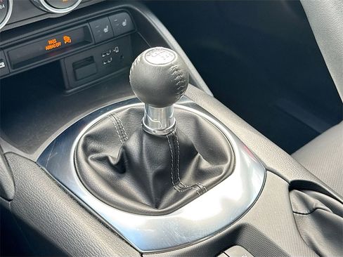 Used 2023 MAZDA MX-5 Miata Grand Touring image 18