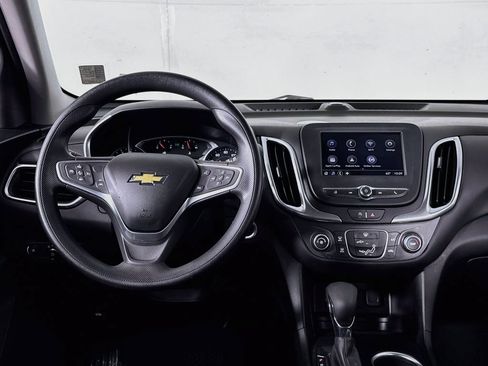Used 2022 Chevrolet Equinox LT FWD image 10