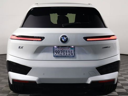 Used 2025 BMW iX xDrive50 image 5
