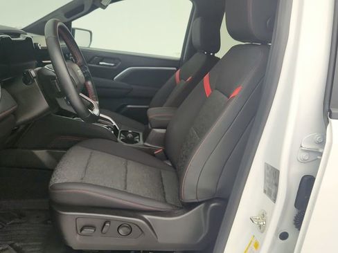 Certified 2024 Chevrolet Colorado Z71 w/ Z71 Convenience Package 2 image 15