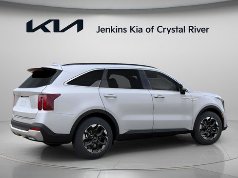 New 2026 Kia Sorento S image 3