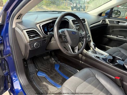 Used 2016 Ford Fusion SE w/ Equipment Group 202A AWD/4WD image 11
