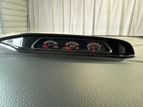 Used 2017 Ford Focus ST w/ Equipment Group 402A FWD image 22