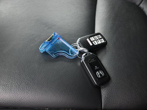 Used 2023 Honda Odyssey Touring image 74