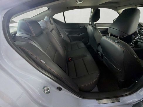 Used 2025 Nissan Altima 2.5 SR w/ SR Premium Package FWD image 24