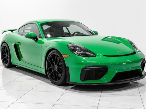 Used 2022 Porsche 718 Cayman GT4 RWD image 3