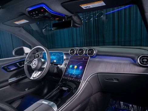 New 2026 Mercedes-Benz GLC 300 image 4