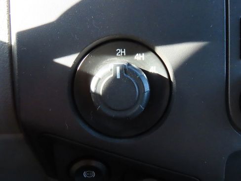 Used 2015 Ford F350 XL w/ Power Equipment Group image 25