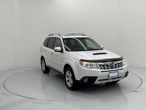 Used 2011 Subaru Forester 2.5XT Touring w/ Popular Equipment Group 1A AWD/4WD image 7