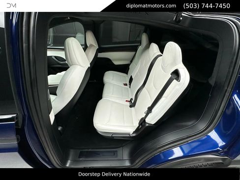 Used 2022 Tesla Model X image 20
