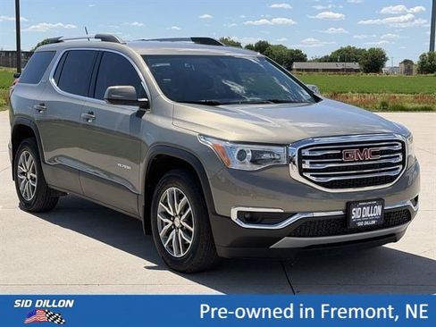 Used 2019 GMC Acadia SLE w/ Driver Alert Package I AWD/4WD image 2
