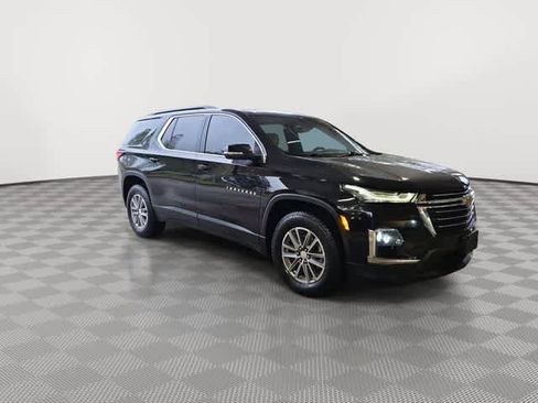 Used 2022 Chevrolet Traverse LT FWD image 4