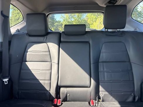 Used 2021 Honda CR-V Touring image 8