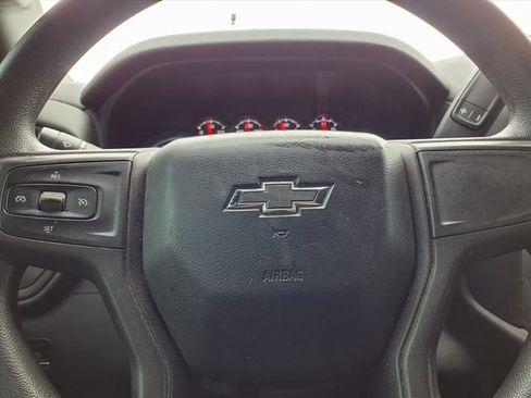 Used 2020 Chevrolet Silverado 1500 Custom Trail Boss w/ Custom Convenience Package image 11