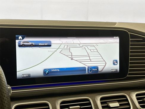 Used 2024 Mercedes-Benz GLS 450 4MATIC w/ AMG Line Exterior image 8