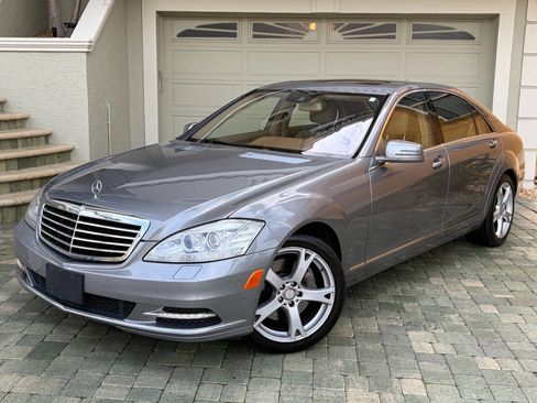 Used 2013 Mercedes-Benz S 550 image 4