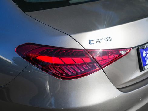 Used 2023 Mercedes-Benz C 300 Sedan image 9