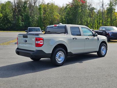 New 2025 Ford Maverick XL w/ Equipment Group 102A