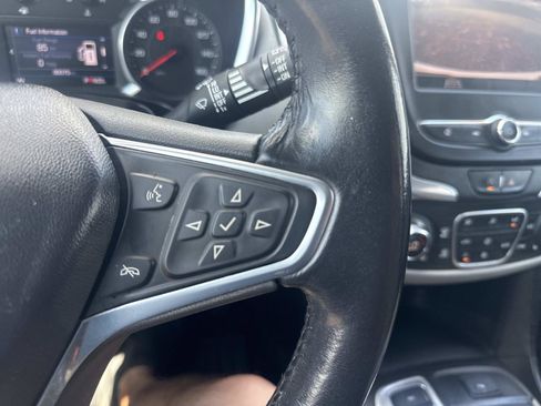 Used 2022 Chevrolet Equinox LT AWD/4WD image 31