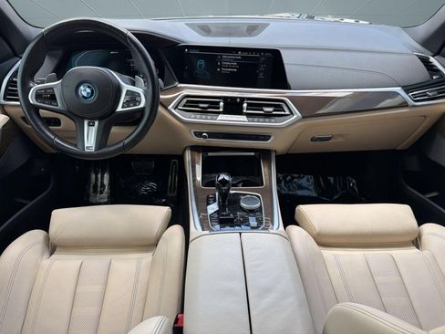 Used 2022 BMW X5 xDrive45e w/ M Sport Package AWD/4WD image 15