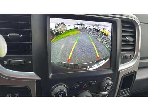 Used 2018 RAM 2500 Big Horn AWD/4WD image 18