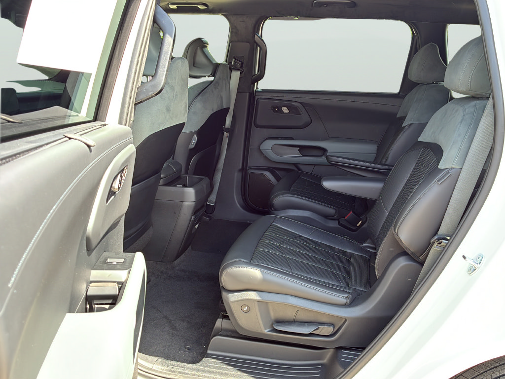 New 2027 Kia Telluride X-Line SX Prestige w/ Towing Package AWD/4WD image 16