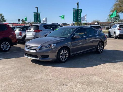 Used 2015 Honda Accord LX image 4
