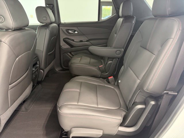 Used 2023 Chevrolet Traverse RS AWD/4WD image 29