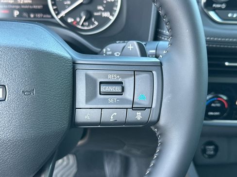 Used 2026 Nissan Rogue SV image 27