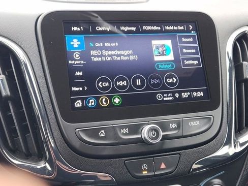 Used 2024 Chevrolet Equinox RS w/ RS Leather Package image 5